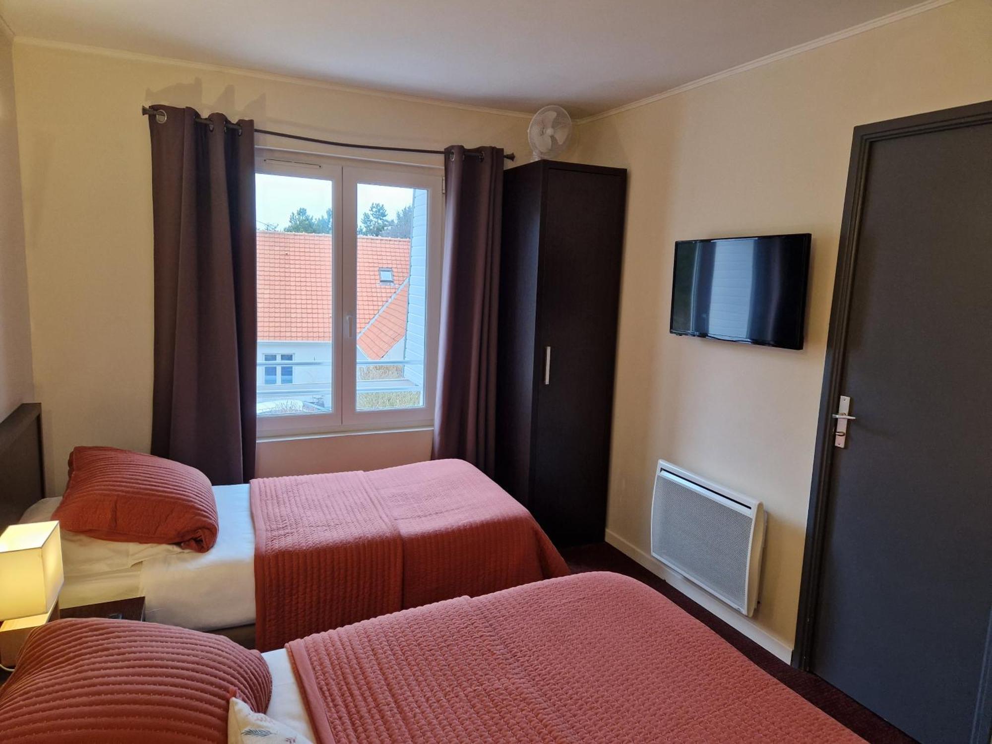 Tournehem Hotel Bal מראה חיצוני תמונה