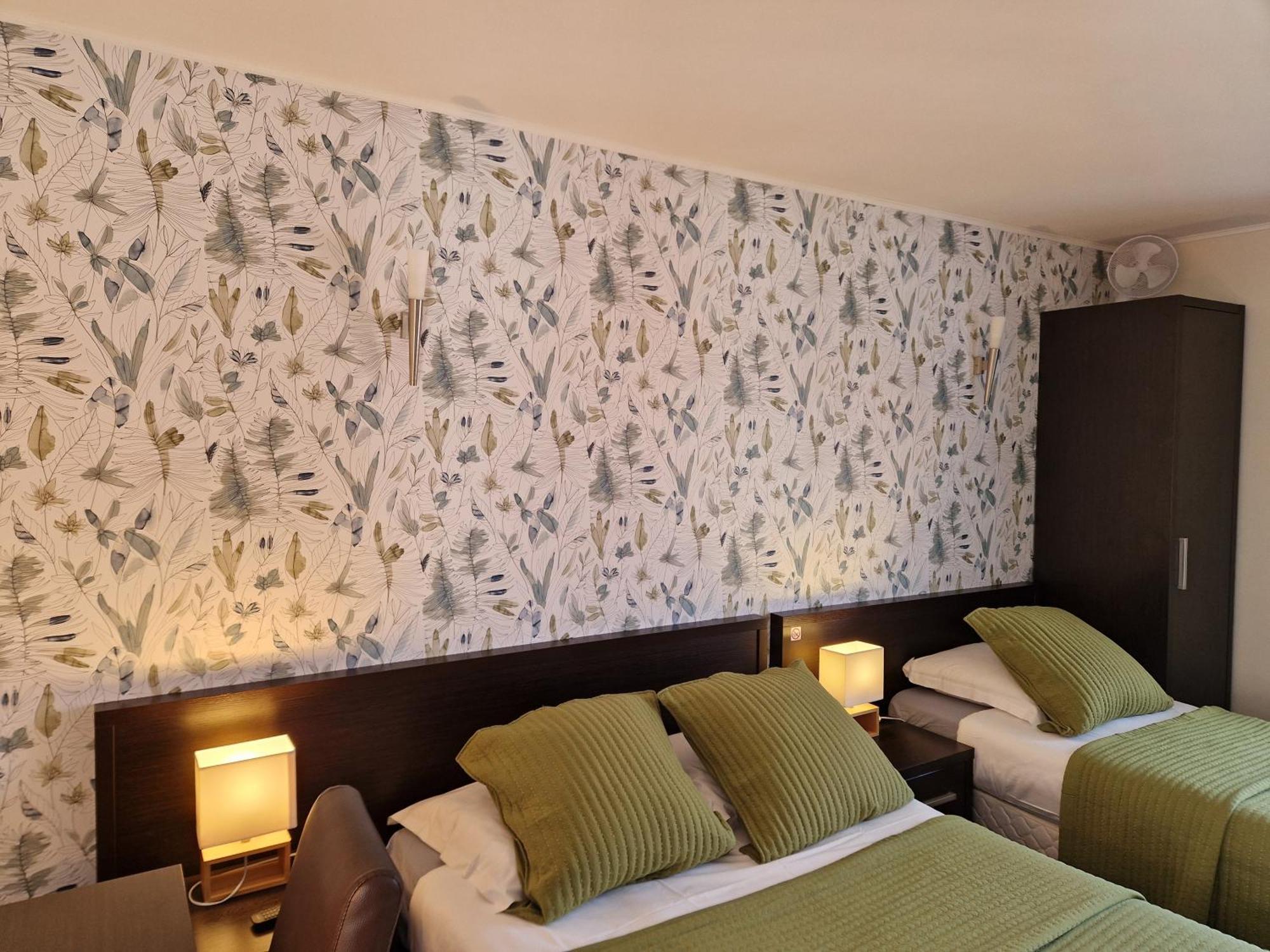 Tournehem Hotel Bal מראה חיצוני תמונה